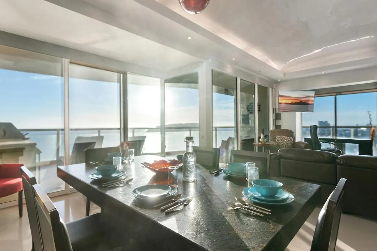 Beautiful View On The 23Rd Floor Beach Front Mazatlán 0*,